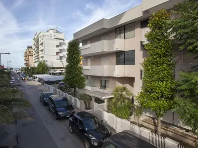 Ferienwohnung für 8 Personen (90 m²) in Riccione 6/10