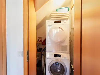 Waschmaschine und Trockner