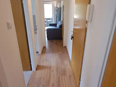 Flur Apt. Gastein2