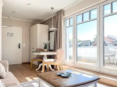 Wohnbereich mit Blick zum Essbereich