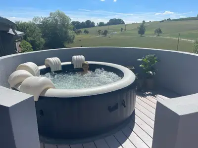 41ef348e-6017-42a1-9e3a-ccd98f9cae4c