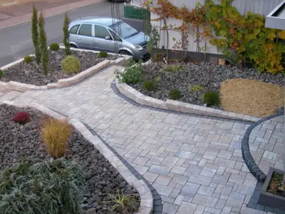 Haus Ellbogen-Zugang Straßenseite