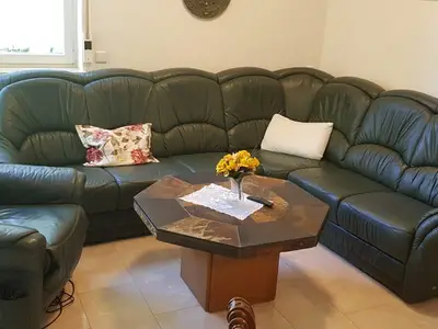 Ferienwohnung Wendel, Wohnzimmercouch