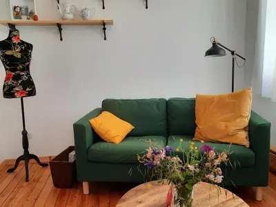 Heimschneiderei-Wohnzimmer Fewo Faden