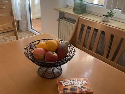 Ferienwohnung Blick ins Grüne, Küchentisch