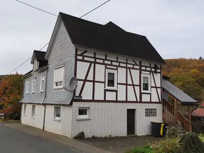 Ferienwohnung für 3 Personen (108 m²) in Hilchenbach 1/9