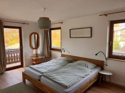 Großes Schlafzimmer