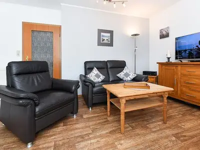 Ferienwohnung für 2 Personen (50 m²) in Neuharlingersiel 2/10