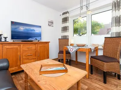 Ferienwohnung für 2 Personen (50 m²) in Neuharlingersiel 7/10