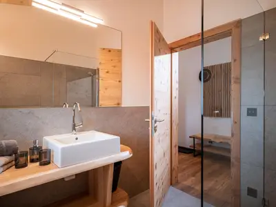 Auszeit Badezimmer (c) Hannes Dabernig