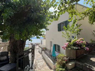 Ferienwohnung für 4 Personen in Lokva Rogoznica 4/10