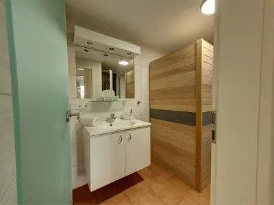 Ferienwohnung für 4 Personen (65 m²) in Krummhörn Greetsiel 2/10