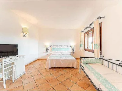 Ferienwohnung für 3 Personen (30 m²) in Baja Sardinia 2/10
