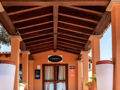 Ferienwohnung für 3 Personen (40 m²) in Baja Sardinia 3/10