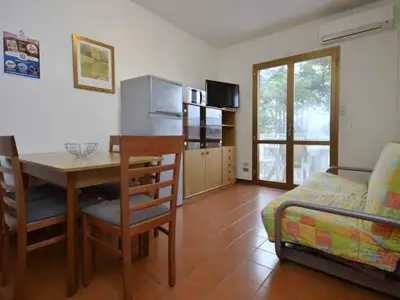 Ferienwohnung für 6 Personen (55 m²) in Bibione 4/10