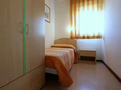 Ferienwohnung für 5 Personen (45 m²) in Bibione 4/10