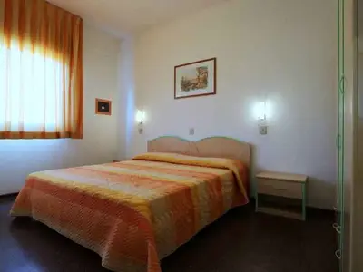 Ferienwohnung für 5 Personen (45 m²) in Bibione 5/10