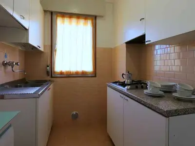 Ferienwohnung für 5 Personen (45 m²) in Bibione 6/10