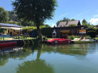 F51F05C0-0C24-4D4B-B404-648FD0D10D57_1_105_c