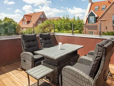 Hochparterre-Terrasse