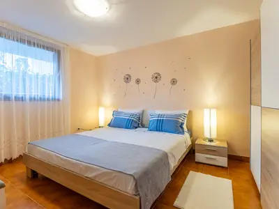 Ferienwohnung für 2 Personen (25 m²) in Poreč 1/10
