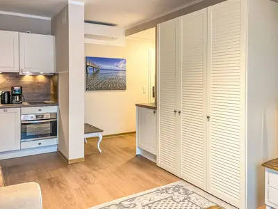 Kleiderschrank im Wohnbereich