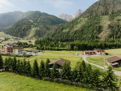 DJI_20250618214624_0840_D-min