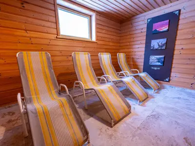 233 - Sauna ua. (25)a