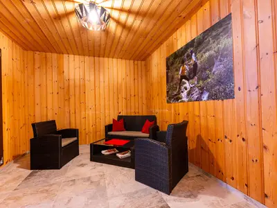 225 - Sauna ua. (15)a