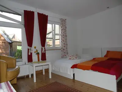 42da4402-e5e4-4a25-9d92-ef2e5d74f82d