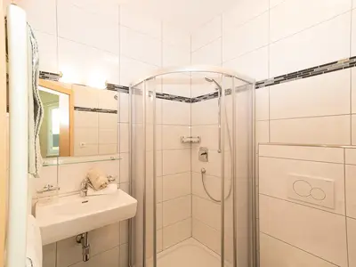 Rauher-Kopf_Alpenrose-Bad