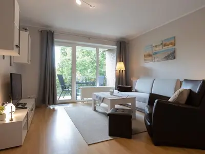 Ferienwohnung für 2 Personen (52 m²) in Wremen 1/10