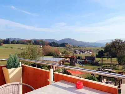 Ferienhaus-Buehrer-Ferienwohnung-Rose-Balkon