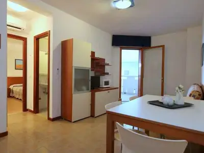 Ferienwohnung für 4 Personen (35 m²) in Bibione 1/10