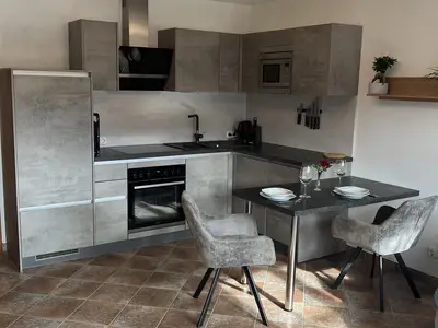 Küche mit Essbereich