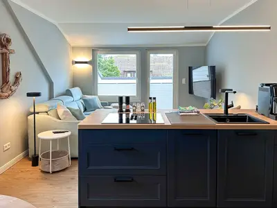 Luxuriöse Kochinsel im Wohnzimmer