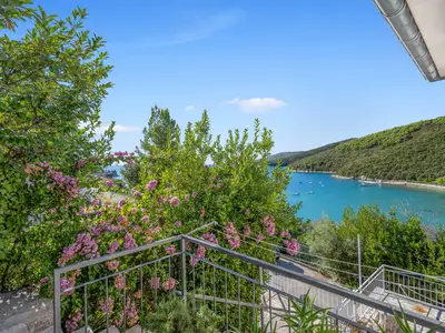 Ferienwohnung für 8 Personen (85 m²) in Rabac 3/10