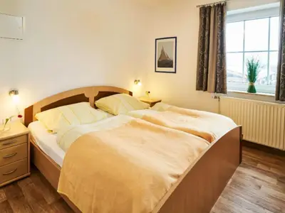 Ferienwohnung für 4 Personen in Hooksiel 5/9