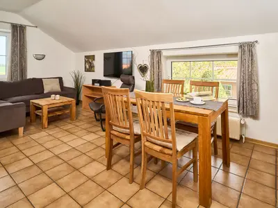 Traberhof Wohnung Nr. 8