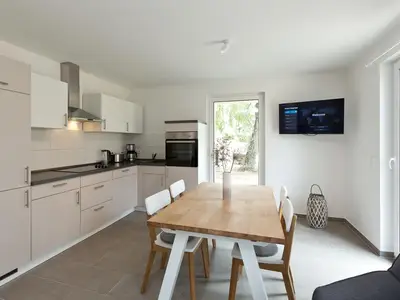 unter den Kiefern 109 EG-4