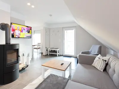 unter den Kiefern 98 OG-4