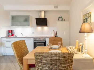 Ferienwohnung für 2 Personen (56 m²) in Husum 5/10