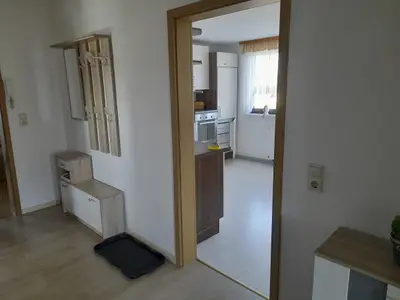 Flur mit Blick zur Küche