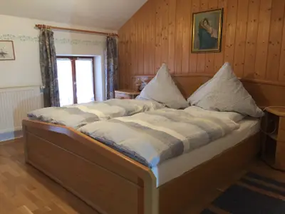 1. Schlafzimmer