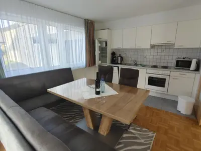 Ferienwohnung Bergzauber Küche / Esszimmer