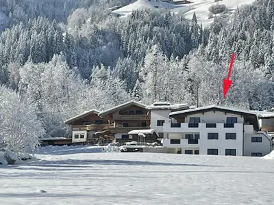 Außenseite Ferienhaus [Winter]