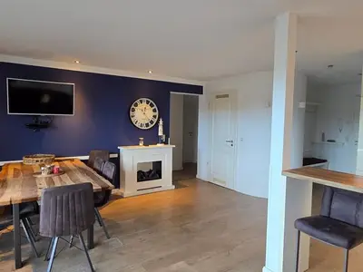 Ferienwohnung für 8 Personen (97 m²) in Carolinensiel 1/10