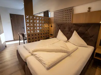 Top5 Schlafbereich, getrennte Betten möglich.