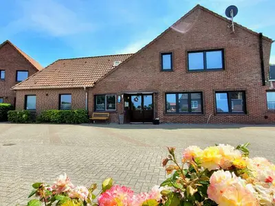 Ferienwohnung für 2 Personen in Wangerland 2/10