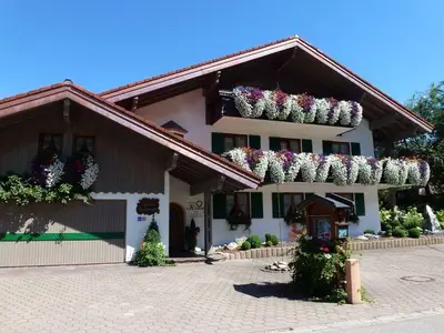 Ferienwohnung für 2 Personen (55 m²) in Fischen im Allgäu 1/10